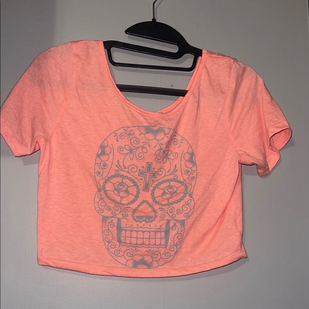 Women's Pink Skull Graphic Crop Top